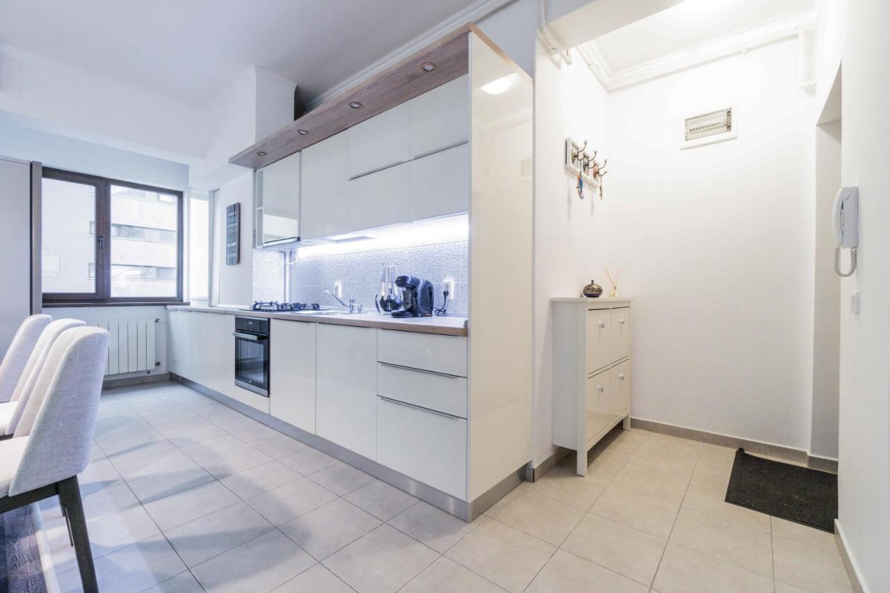 Luxury Baneasa Apartamento Bucareste Exterior foto